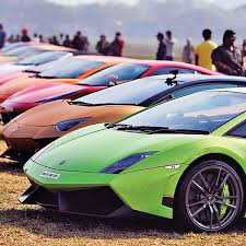 Global Luxury Car Market