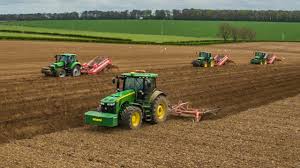 Large Scale Agriculture Tractor Market