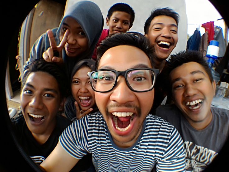 The Crispy Emotions Behind Friendship That We All Have Been Through