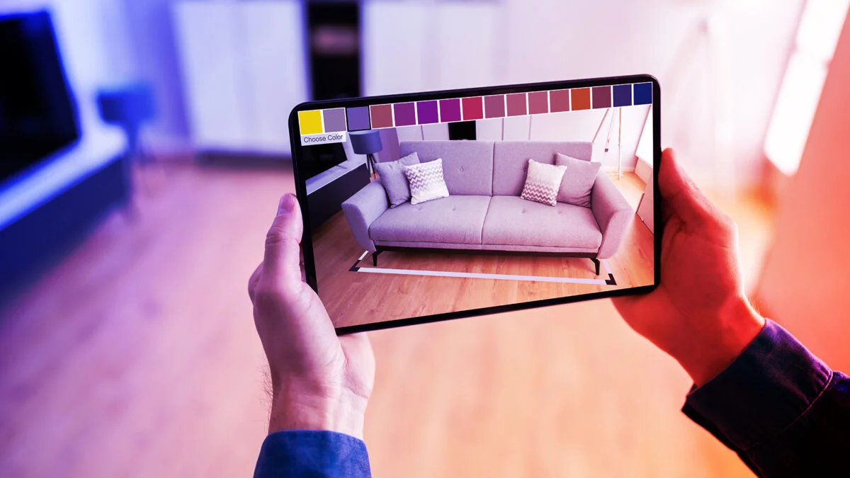 The Augmented Reality Market: Transforming Reality, One Layer at a Time